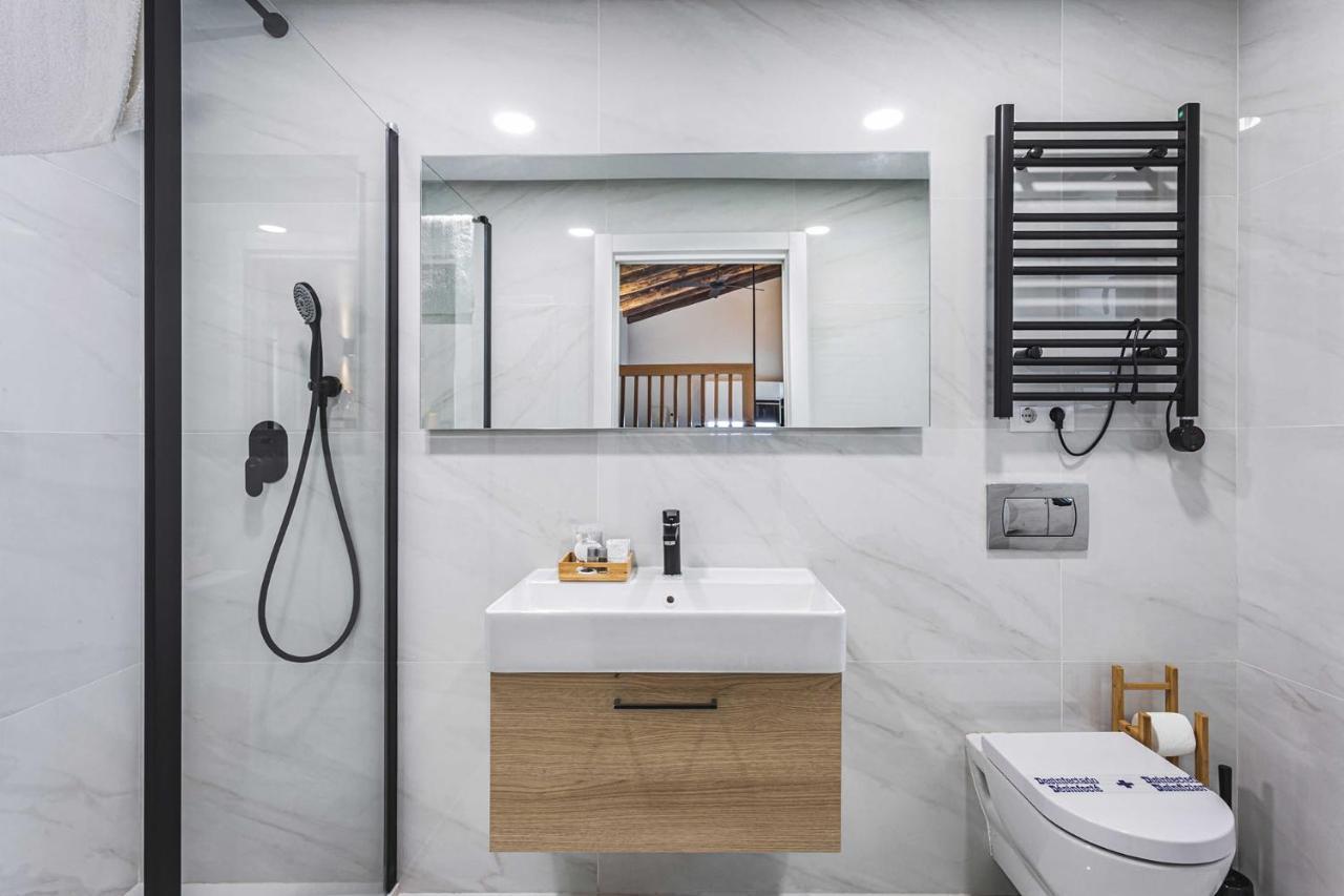 Apartamentos Caceres Central Suites "Torres De Caceres" מראה חיצוני תמונה