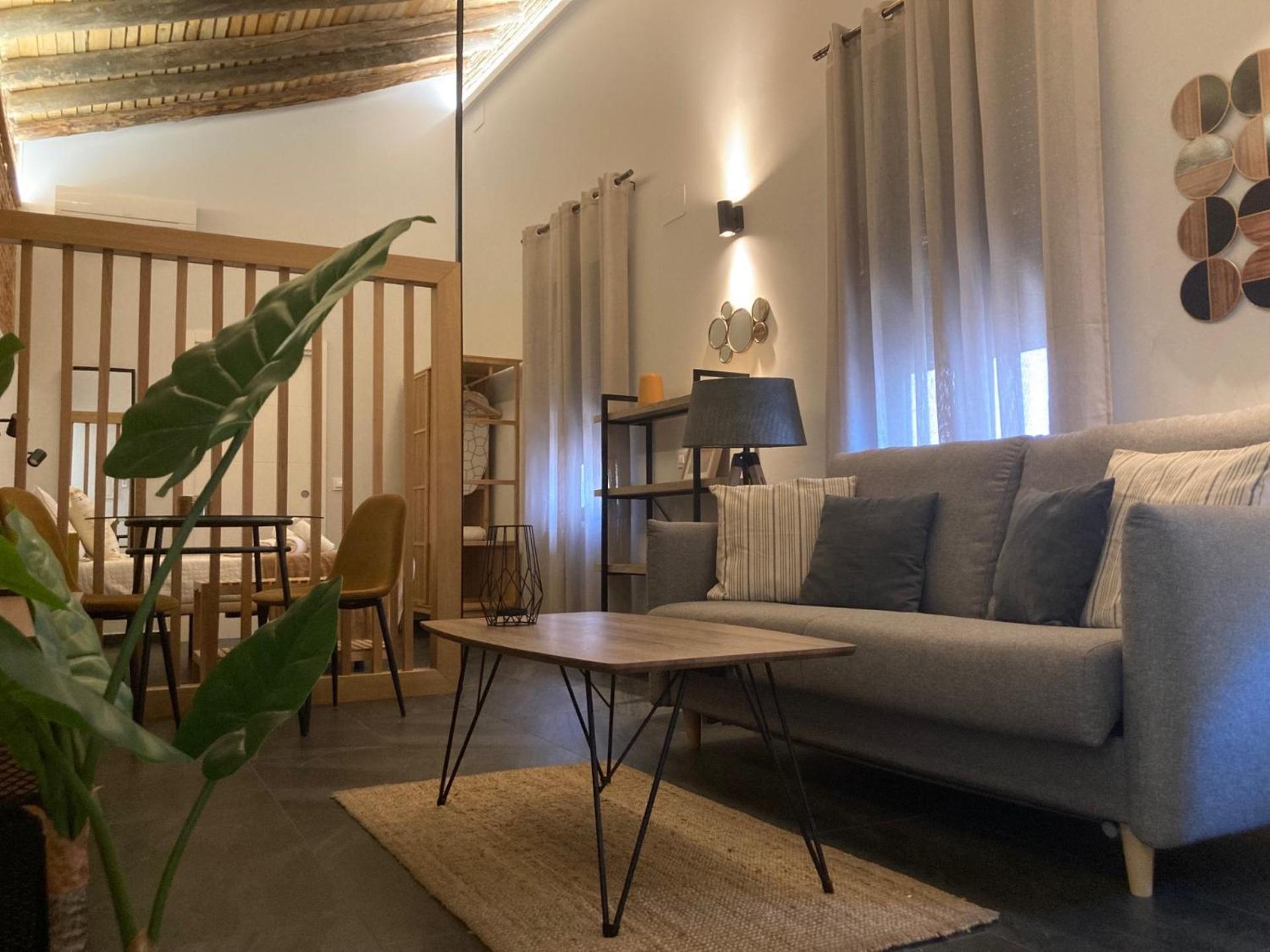 Apartamentos Caceres Central Suites "Torres De Caceres" מראה חיצוני תמונה